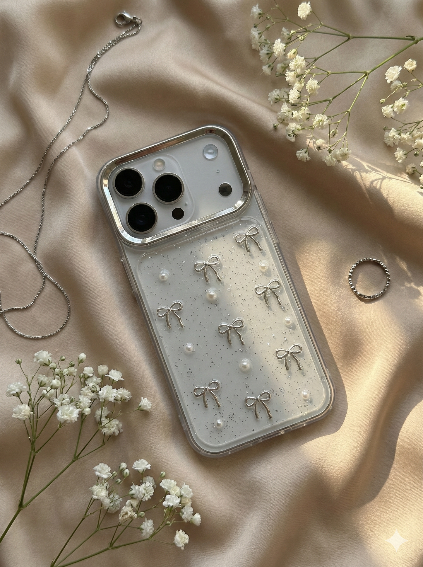 Elegant Bow Pearl Case