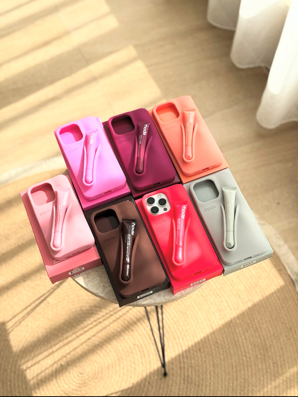 R Premium lip silicone case