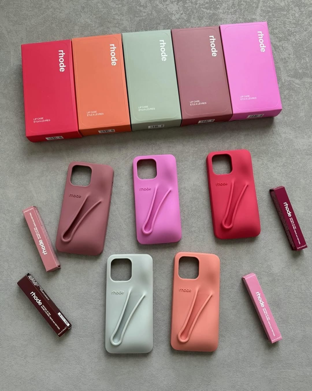 R Premium lip silicone case