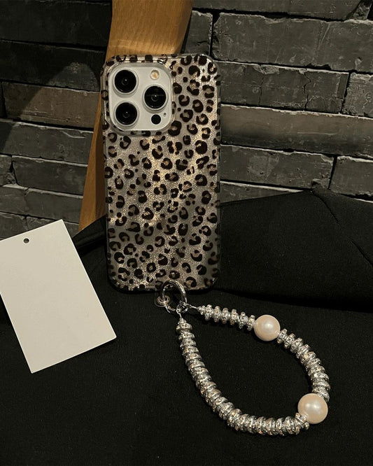 Leopard with charm case