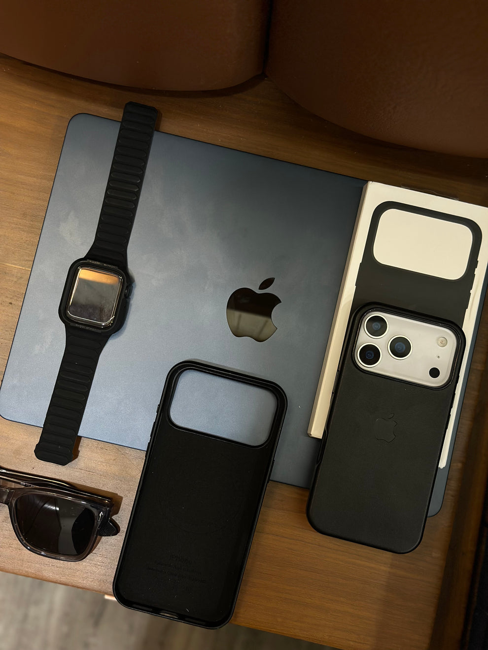 LEATHER MAGSAFE